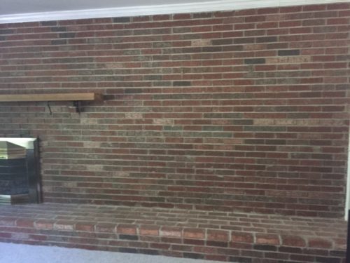 Pre-whitewashed brick wall