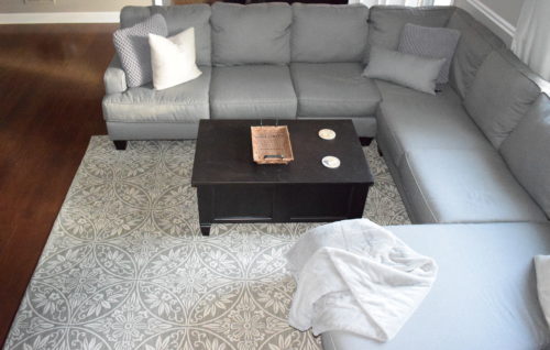 How to Choose the Perfect Area Rug