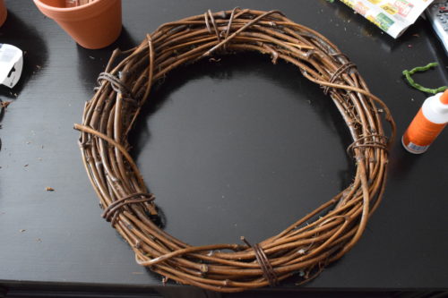 DIY Magnolia Leaf Wreath