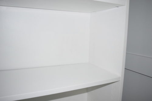 A Brick Home: DIY Bookcase Makeover, bookcase ideas, how to upcycle bookcase, diy bookshelves makeover tutorial