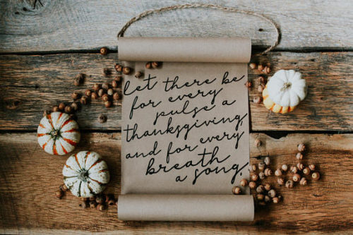 A Brick Home: rustic thanksgiving decorations, thanksgiving decorations for home, thanksgiving decorations table, thanksgiving ideas