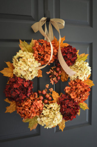 A Brick Home: rustic thanksgiving decorations, thanksgiving decorations for home, thanksgiving decorations table, thanksgiving ideas