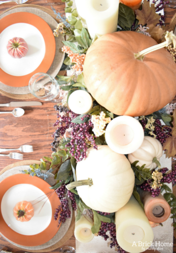 A Brick Home: Thanksgiving table decorations, thanksgiving table decorations ideas, thanksgiving table settings, thanksgiving table decor, thanksgiving table ideas, fall decorations, thanksgiving tablescapes, fall tablescapes
