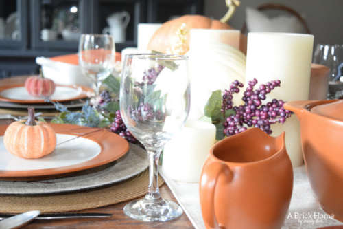 A Brick Home: Thanksgiving table decorations, thanksgiving table decorations ideas, thanksgiving table settings, thanksgiving table decor, thanksgiving table ideas, fall decorations, thanksgiving tablescapes, fall tablescapes