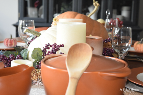 A Brick Home: Thanksgiving table decorations, thanksgiving table decorations ideas, thanksgiving table settings, thanksgiving table decor, thanksgiving table ideas, fall decorations, thanksgiving tablescapes, fall tablescapes
