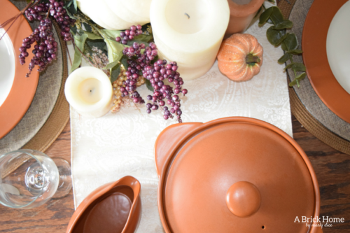 A Brick Home: Thanksgiving table decorations, thanksgiving table decorations ideas, thanksgiving table settings, thanksgiving table decor, thanksgiving table ideas, fall decorations, thanksgiving tablescapes, fall tablescapes