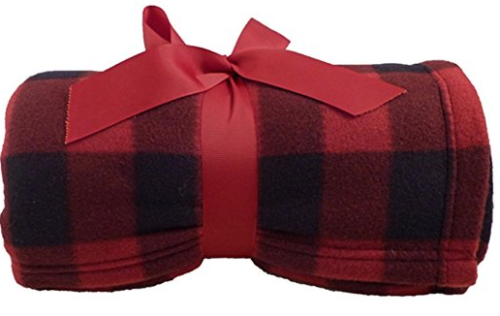 A Brick Home: Plaid Christmas, Plaid Christmas Decorations, plaid Christmas decor, buffalo plaid Christmas, red and white christmas