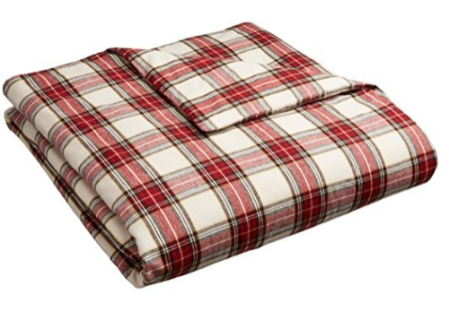 A Brick Home: Plaid Christmas, Plaid Christmas Decorations, plaid Christmas decor, buffalo plaid Christmas, red and white christmas