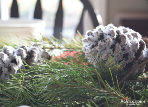 A Brick Home: DIY snow pinecones, pinecone crafts, diy pinecone crafts, diy pinecone crafts christmas, christmas crafts