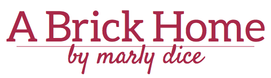 Marly Dice logo