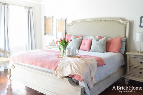 A Brick Home: rustic spring decor, spring home tour, blush spring decor, spring decorating ideas