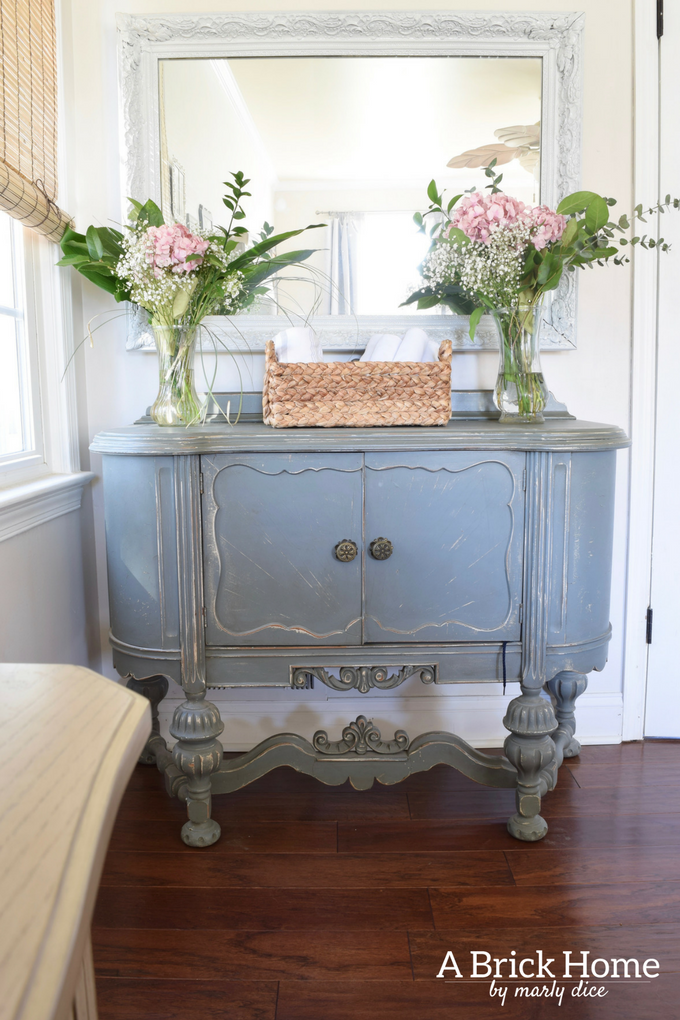 A Brick Home: rustic spring decor, spring home tour, blush spring decor, spring decorating ideas