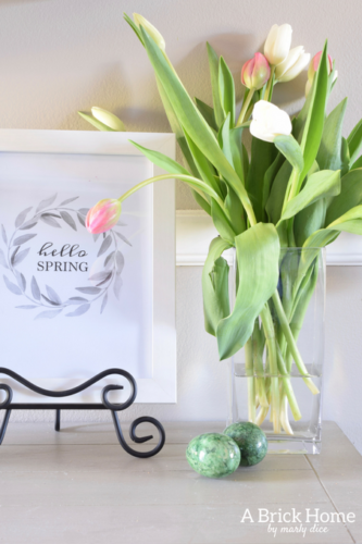 A Brick Home: rustic spring decor, spring home tour, blush spring decor, entryway spring decor