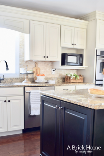 A Brick Home: spring kitchen, spring kitchen decor, spring kitchen decor countertops, kitchen decor, kitchen ideas #springdecor #kitchendecor #kitchenideas