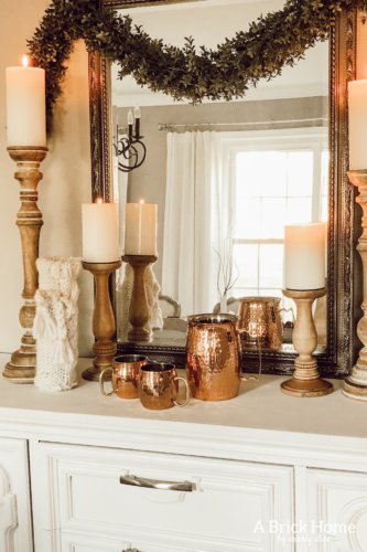 the COZIEST french farmhouse buffet decor during winter #buffetdecor