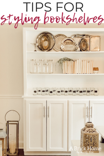 GENIUS tips for styling bookshelves with books and things you already own! #bookcasestyling