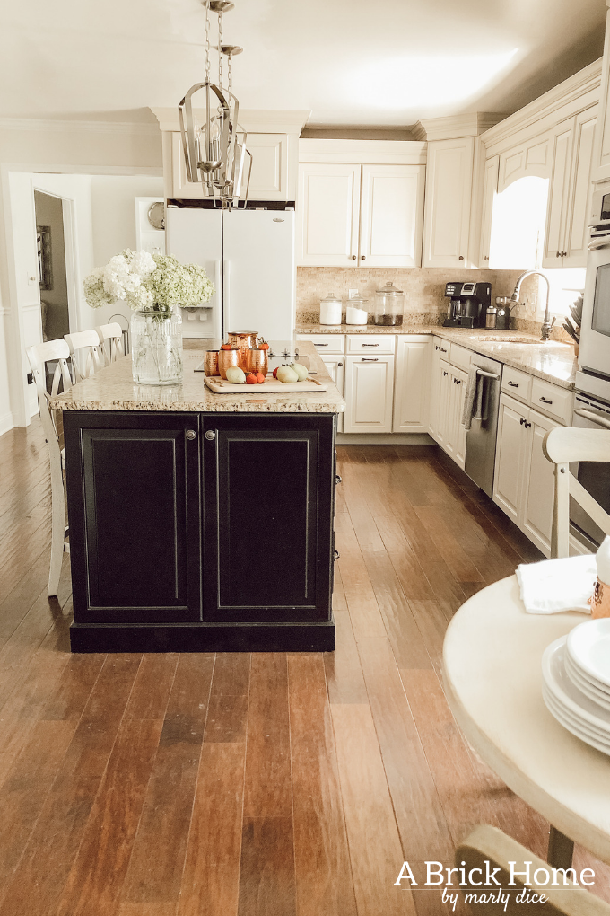 Don't make these MISTAKES on your kitchen remodel. Here's what I wish I'd done differently! #kitchenremodel #kitchenrenovation #kitchenmakeover