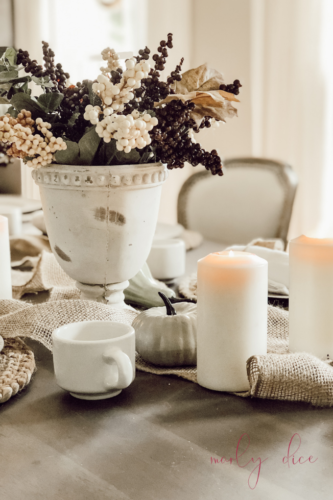 Try this fall table decor on a budget!! #falltabledecor #falltablescape