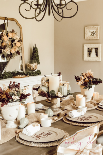 Copy this French farmhouse fall decor on her Buffet! #farmhousefalldecor #frenchfarmhouse