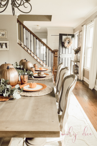 Recreate this rustic fall centerpiece with pumpkins in 5 easy steps! #abrickhome #rustifalldecor