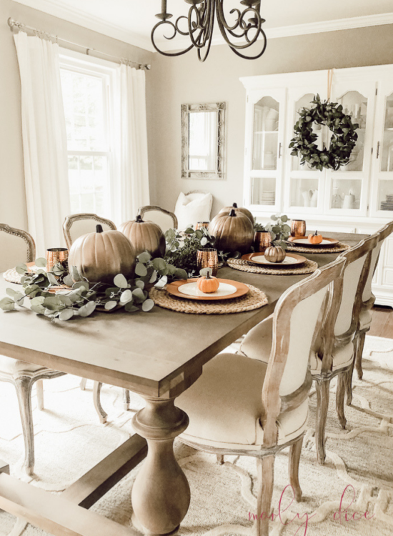 Recreate this rustic fall centerpiece with pumpkins in 5 easy steps! #abrickhome #rustifalldecor