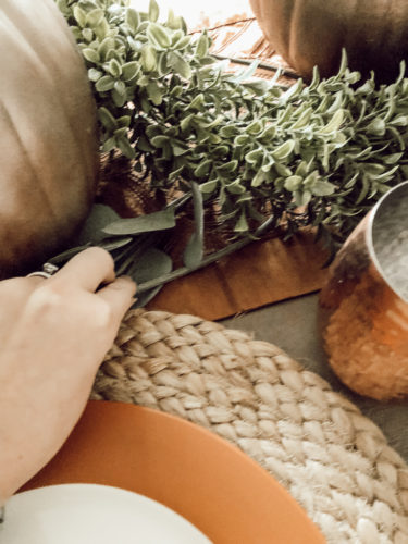 Recreate this rustic fall centerpiece with pumpkins in 5 easy steps! #abrickhome #rustifalldecor
