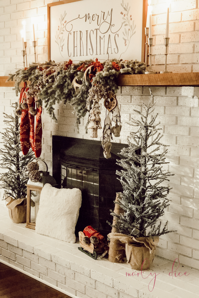 Rustic Christmas Mantel & Cozy Christmas Living Room - Marly Dice