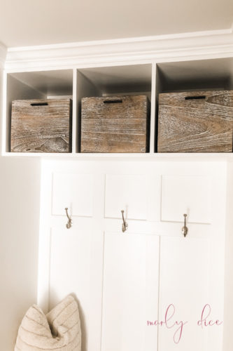 Use this awesome IKEA hack to make this budget-friendly DIY mudroom built in #ikeahack #ikeapax #diymudroom #mudroombuiltin