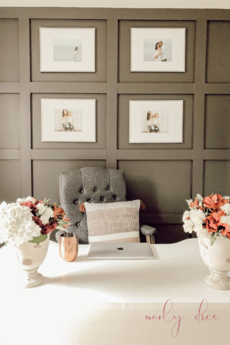 Gorgeous home office design for a small space with a DIY accent wall, board and batten #homeoffice #homeofficedesign #diyaccentwall #boardandbatten