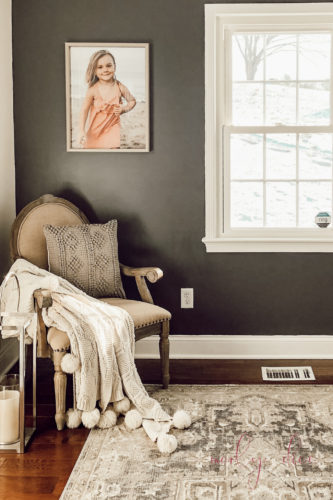 This French Country decorating guide helps with color pallet, furniture choices, and decorative pieces. #frenchcountry #frenchfarmhouse