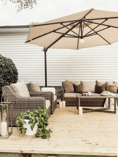 Patio furniture and outdoor summer decor - A Brick Home