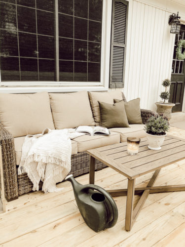 Patio furniture and outdoor summer decor - A Brick Home