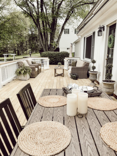 Patio furniture and outdoor summer decor - A Brick Home