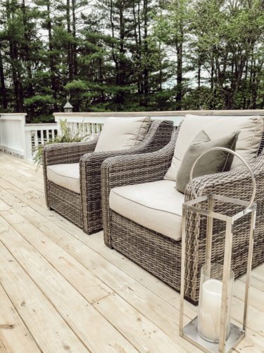 Patio furniture and outdoor summer decor - A Brick Home