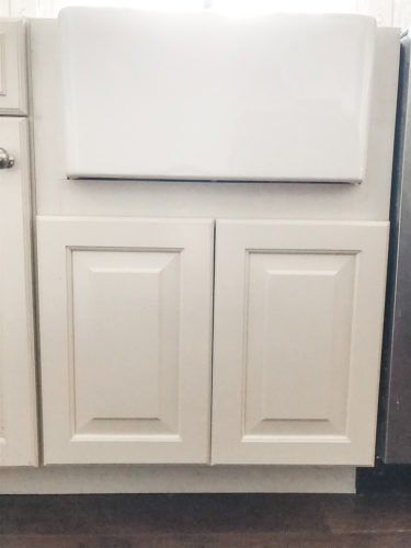 How we installed our farmhouse sink and what we learned along the way #farmhouse sink