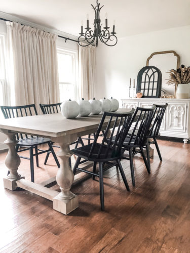 Learn how to replicate these window treatments using pinch pleat curtains!