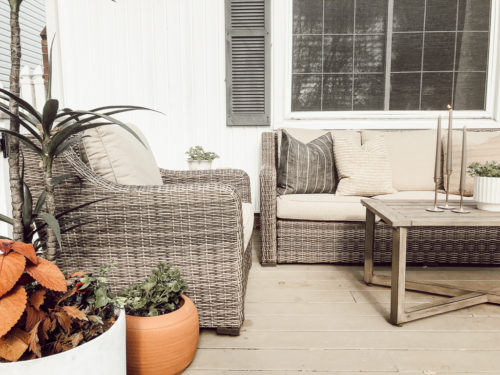 Get outdoor deck and patio inspiration as well as patio decorating ideas for a relaxing retreat and cozy hangout spot. #patiodecoratingideas