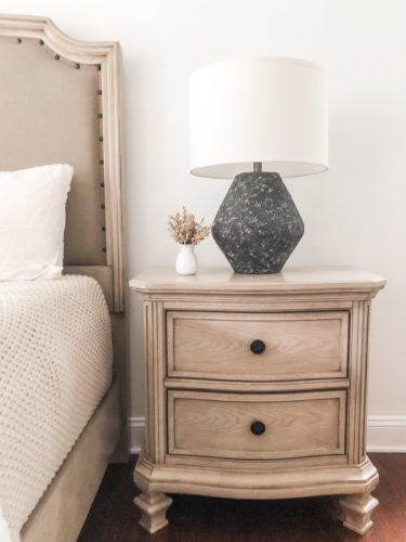 This neutral bedroom is simple yet sophisticated. This lamp is a beautiful bedroom decor ideas.