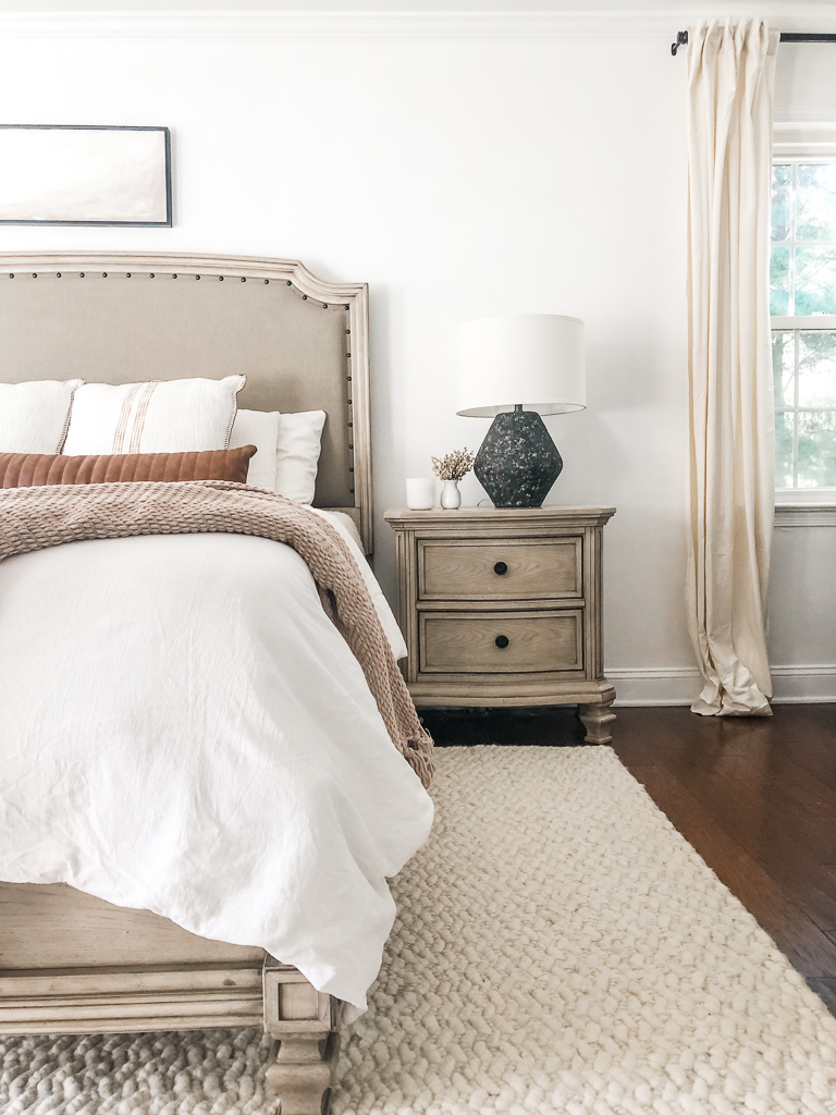Modern & Neutral Bedroom Design Ideas - Marly Dice