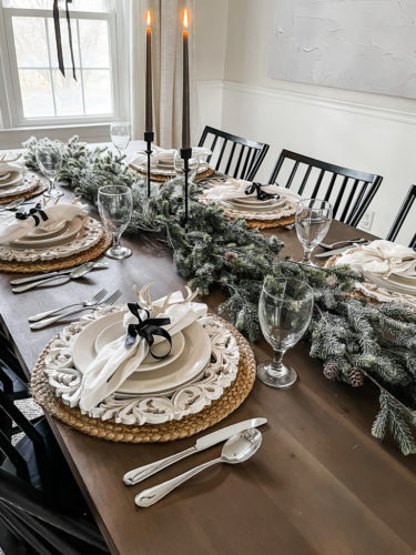 Rustic Christmas Table Decor in my Dining Room - Marly Dice