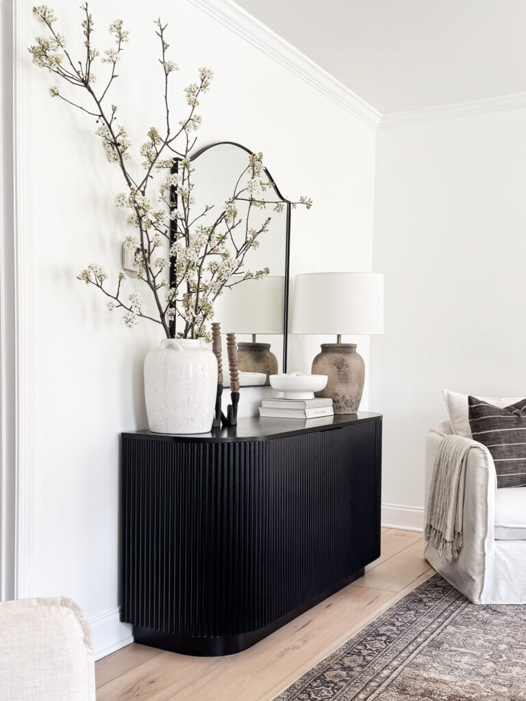 How to style a sideboard! Sophisticated and neutral sideboard styling #marlydiceblog