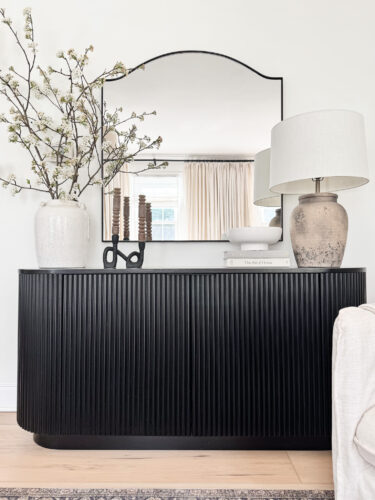 How to style a sideboard! Sophisticated and neutral sideboard styling #marlydiceblog