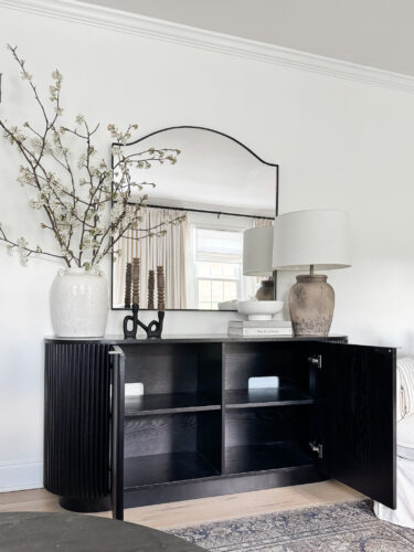 How to style a sideboard! Sophisticated and neutral sideboard styling #marlydiceblog