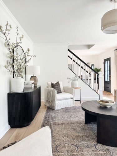 How to style a sideboard! Sophisticated and neutral sideboard styling #marlydiceblog