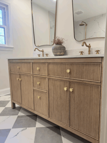 The ribbed detail on this vanity is stunning!